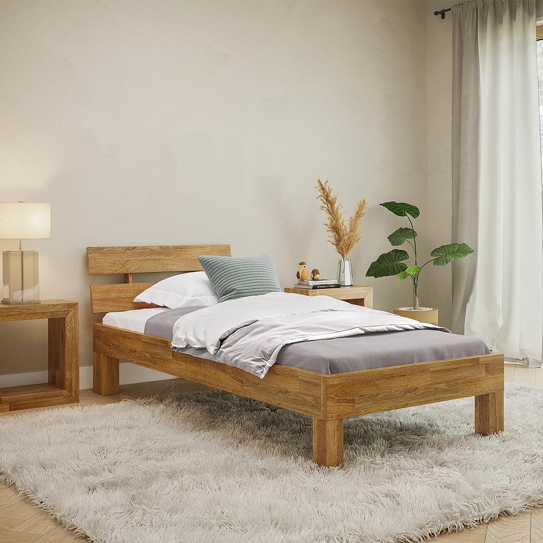 Floki Massivholzbett 140X200 Cm Aus Eiche - Hochwertiges Bettgestell - Bettrahmen Mit Bettkopf - Holzbett in Natur Geölt - Bett Geeignet Als Doppelbett - Futonbett Schlafzimmer
