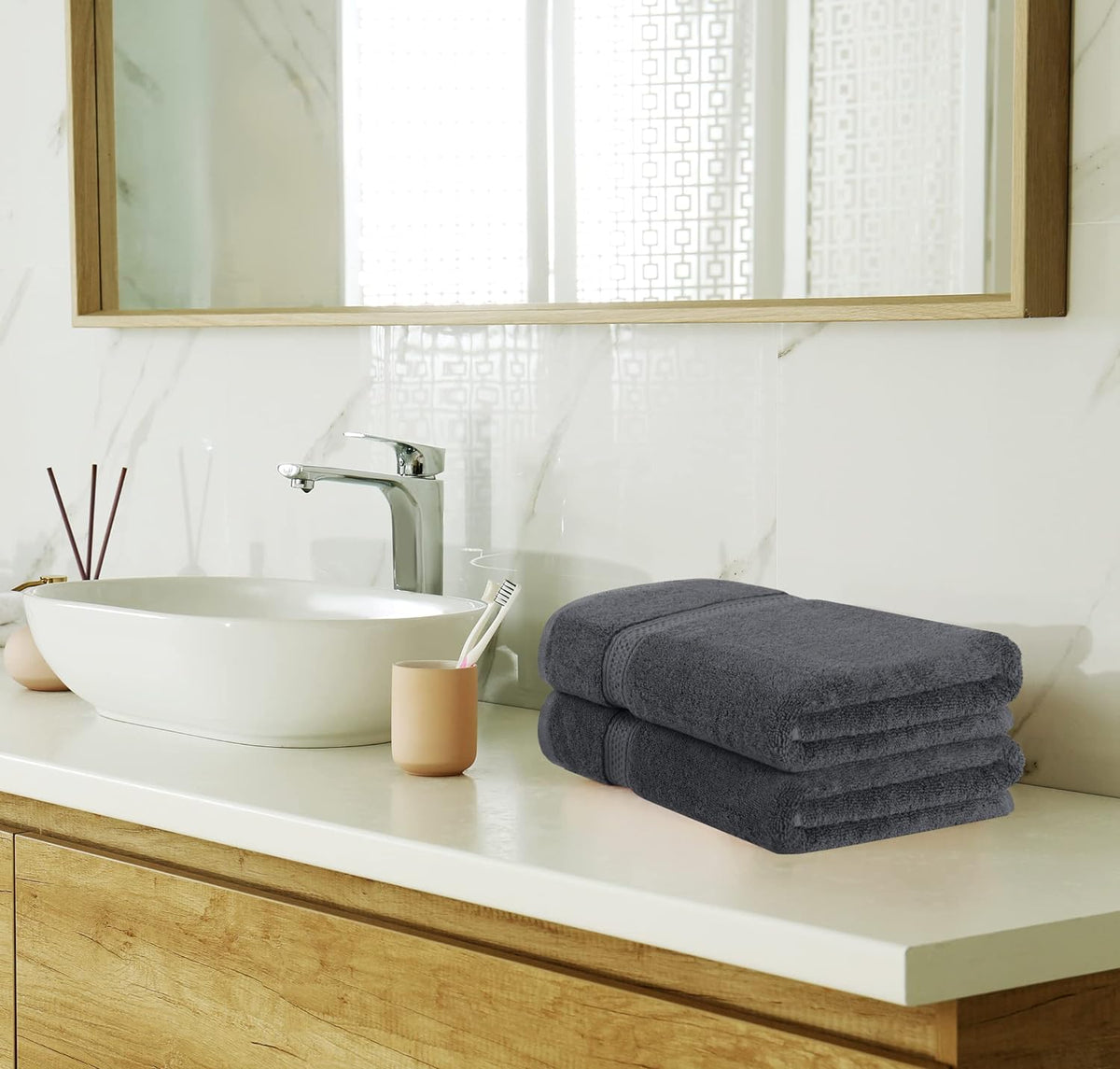 Utopia Towels - 8 Teilig Handtücher Set Aus Baumwolle Mit Aufhänger - 2 Badetuch, 2 Handtücher Und 4 Washclappen - (Grau)