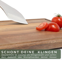 WALDWERK Schneidebrett 3Er Set (40X30 / 33X24 / 26X18Cm) Aus Massiver Akazie - Schneidebretter Mit Brettständer - 2Cm Dicke Holzbretter Mit Saftrille - Design Schneidebrett Set