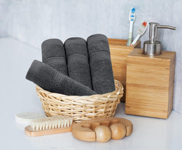 Utopia Towels - 8 Teilig Handtücher Set Aus Baumwolle Mit Aufhänger - 2 Badetuch, 2 Handtücher Und 4 Washclappen - (Grau)